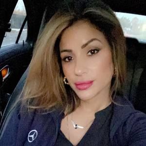 Meet your Posher, Rebecca